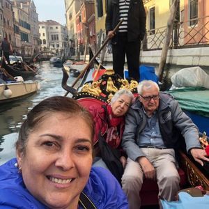 Meet your Posher, Maria